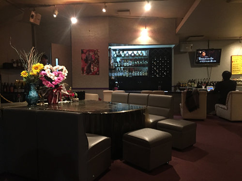 カラオケラウンジまやかし…の画像