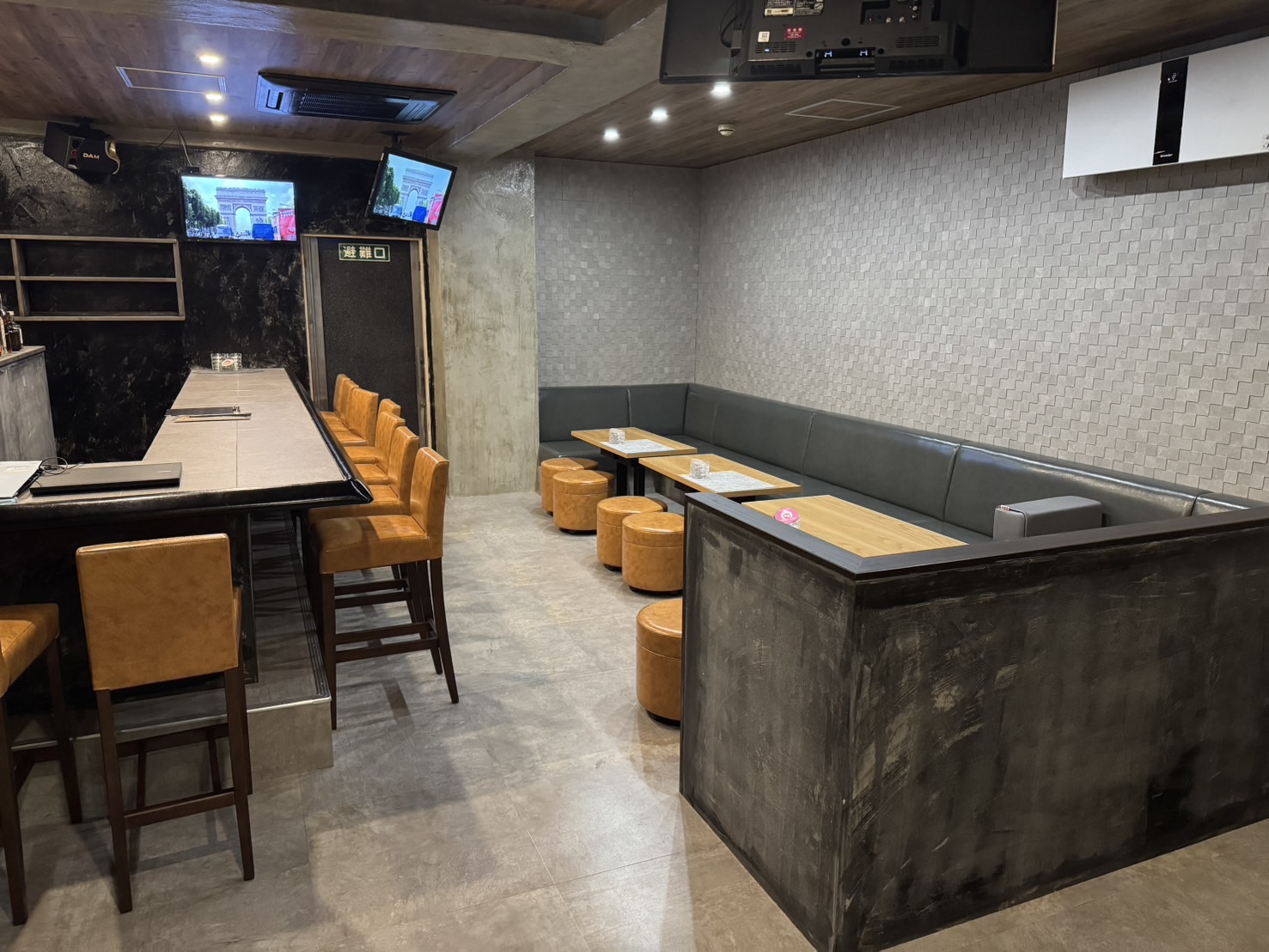 Pub&Snack 小町男性用1枚目
