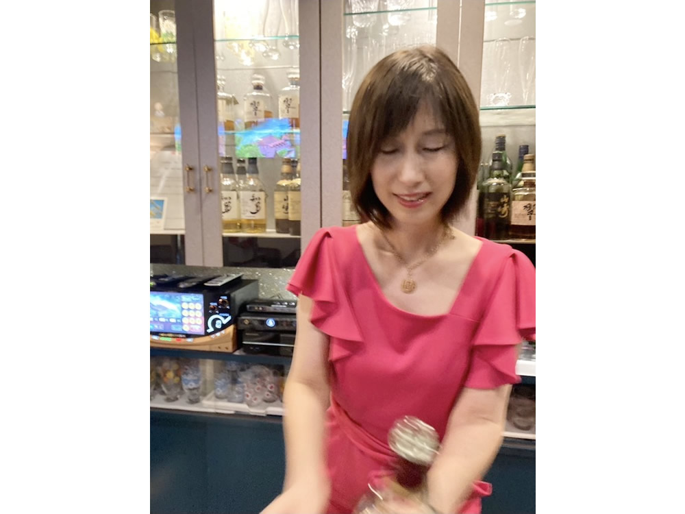 BarLounge Alice アリス求人アルバイト用1枚目詳細