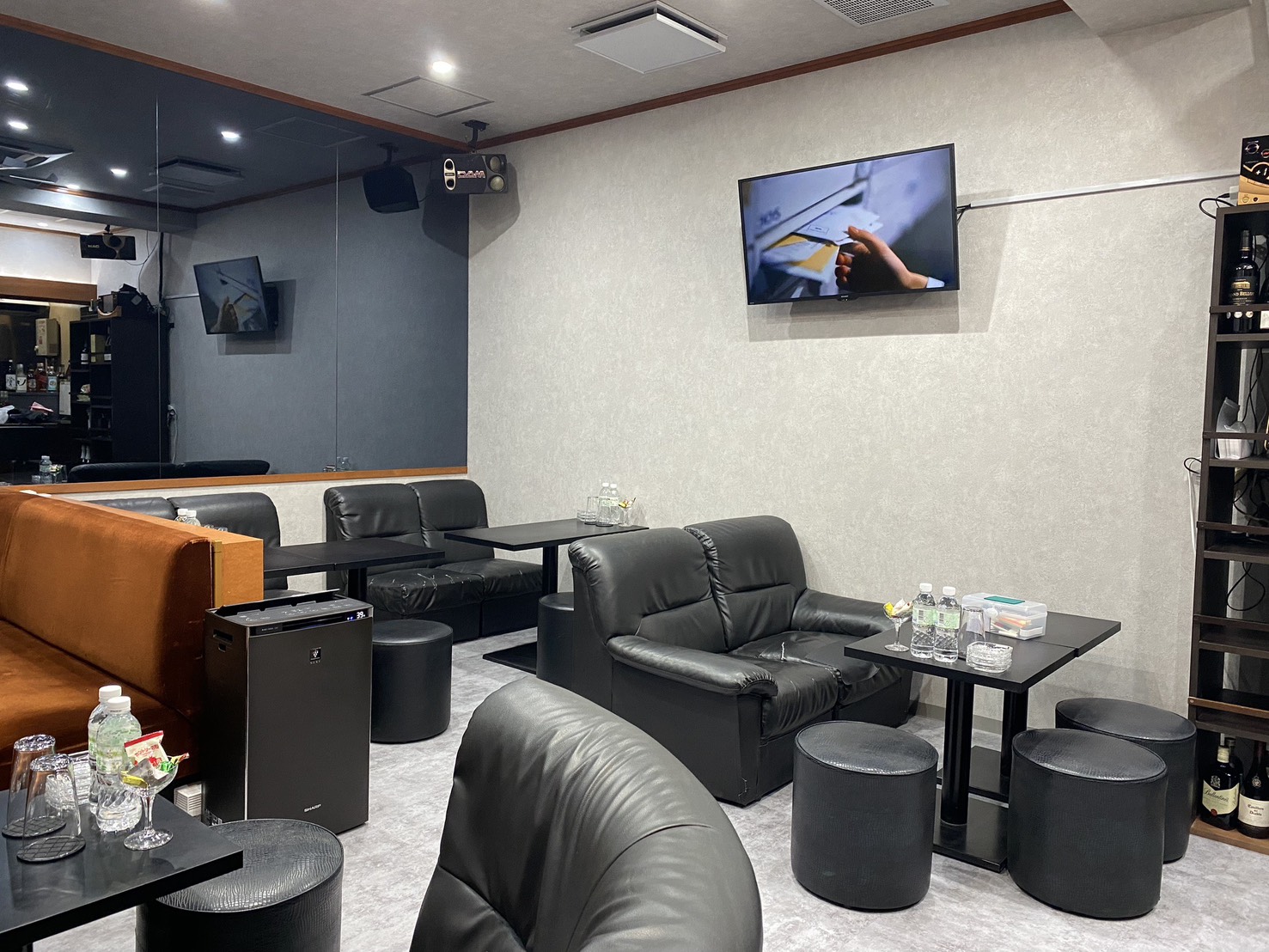 ラウンジスナック コロスケ男性用2枚目詳細