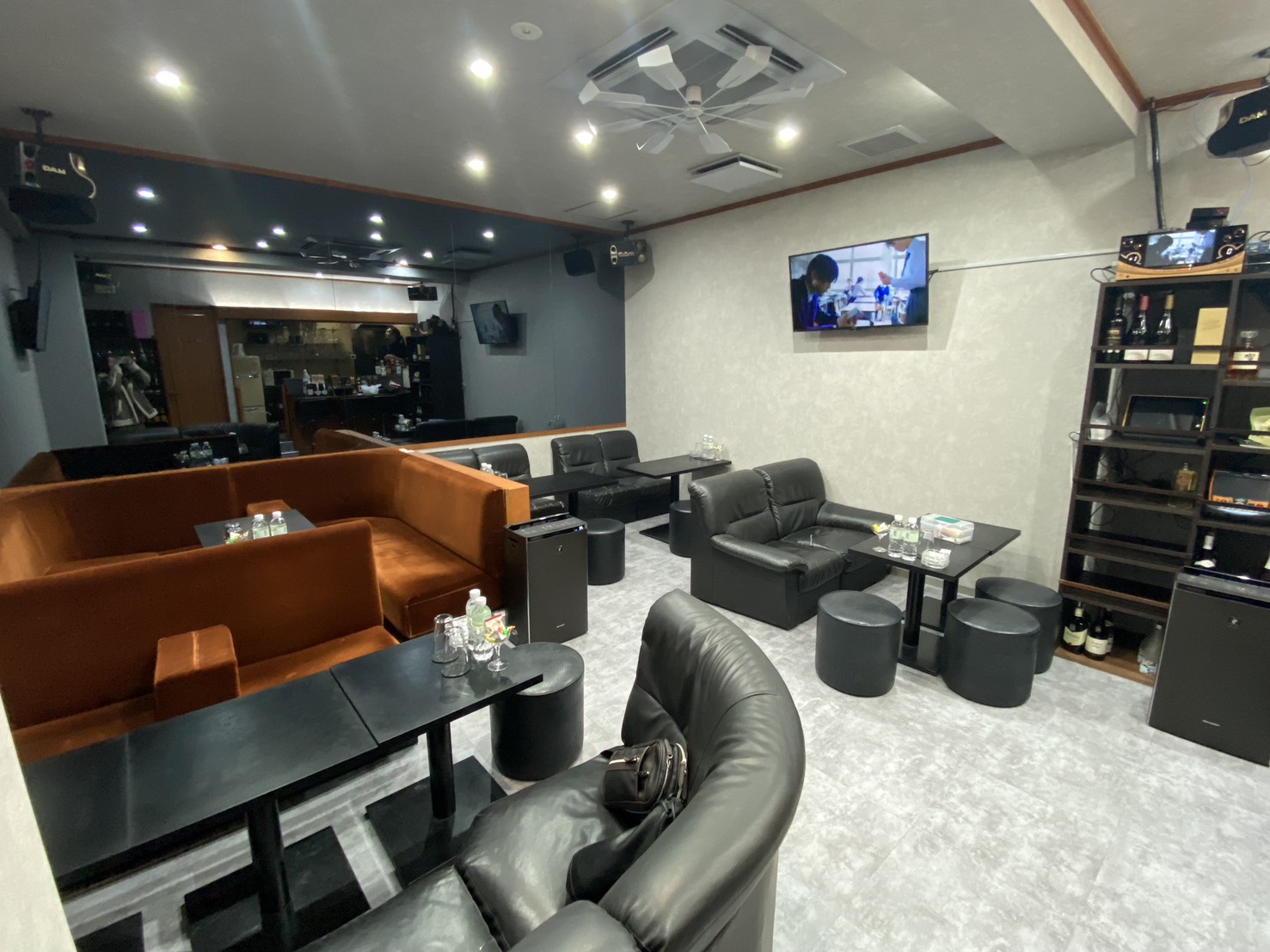 ラウンジスナック コロスケ男性用3枚目詳細