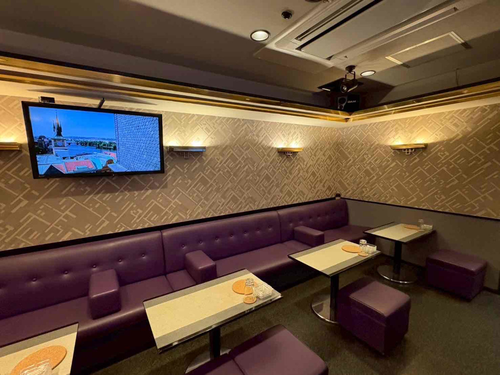 【2025年12月新規オープン】PUB HOLA~オラ~求人アルバイト用2枚目詳細